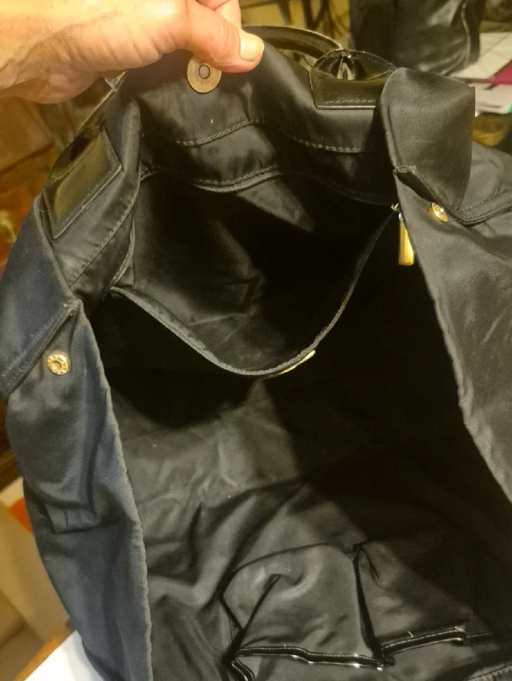 EUC Tory Burch Tote Bag. - Picture 11 of 15